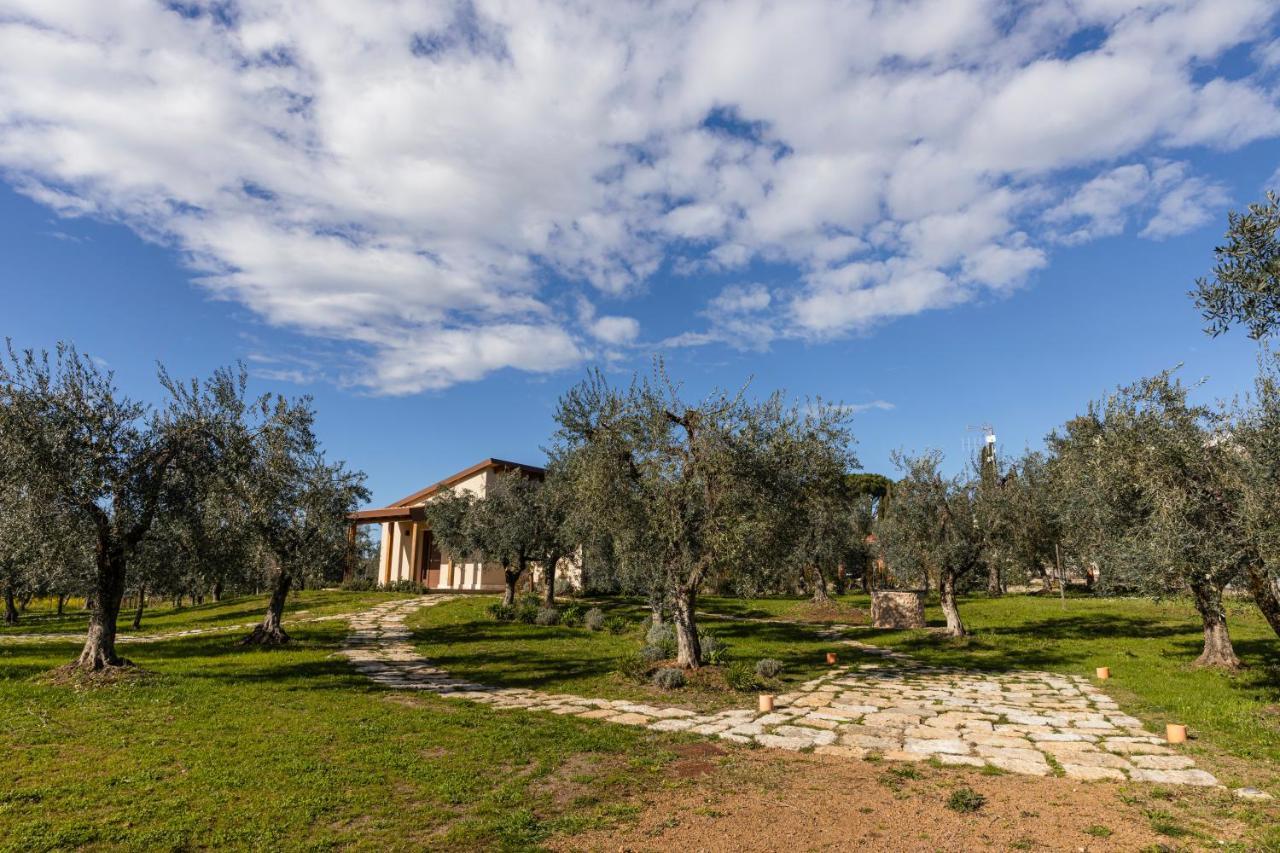 Antico Borgo Molino 7Cento Vicino Ai Giardini Di Ninfa Hotel Cori Exterior photo